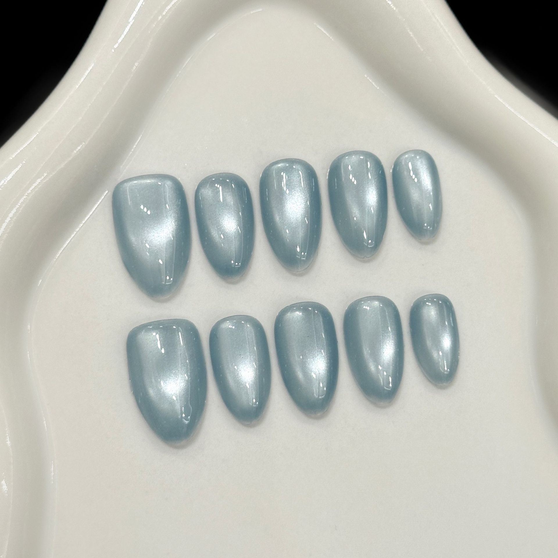 Resin Art Design - 10 faux ongles courts en forme