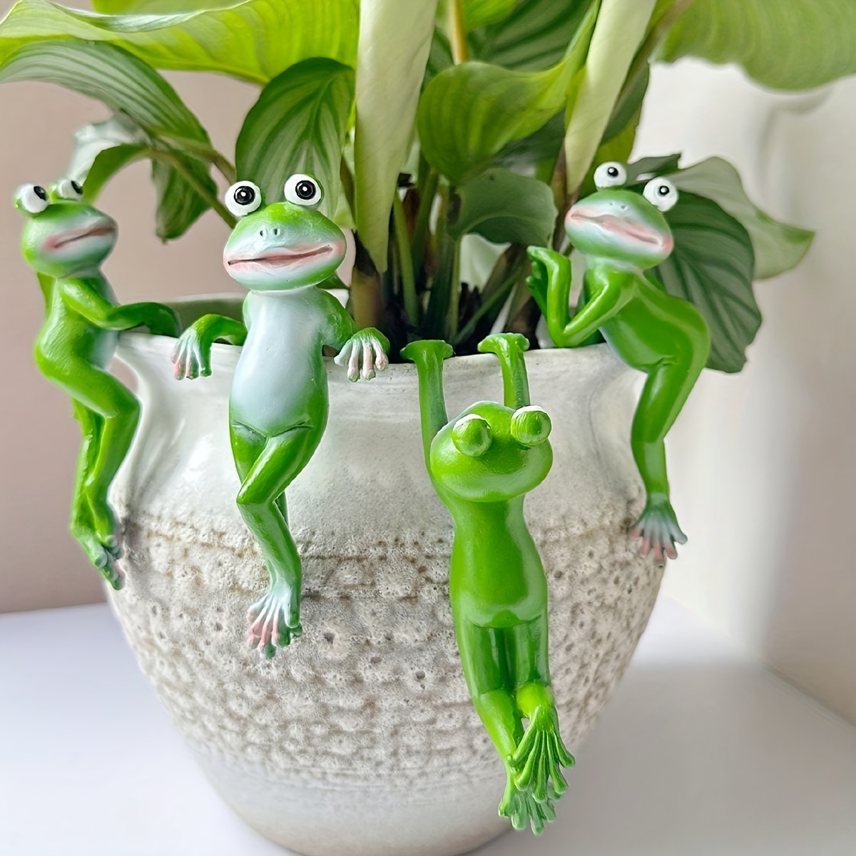 Resin Art Design - Statue de grenouille de dessin animé,
