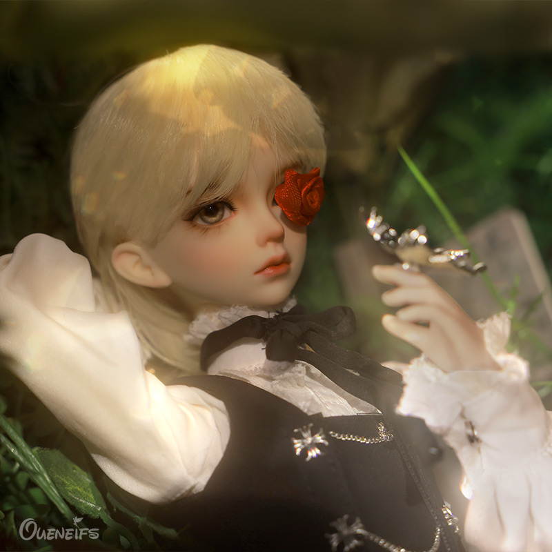 Resin Art Design - Poupée BJD Kaka 1/4 avec corps